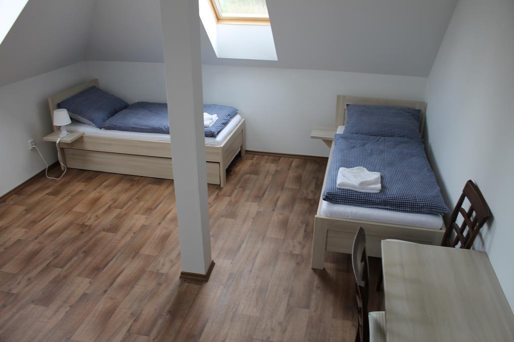 Penzion U Sklepu Hotell Hovorany Exteriör bild