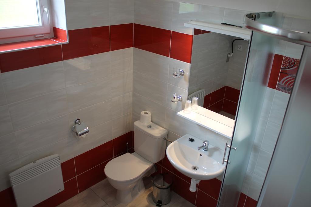 Penzion U Sklepu Hotell Hovorany Exteriör bild